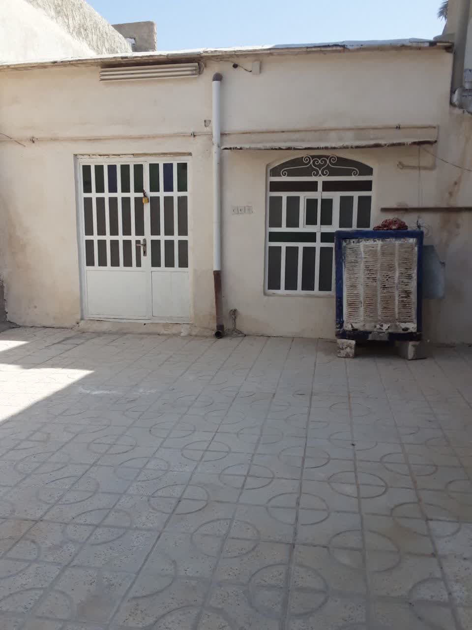 همکف قدیمی